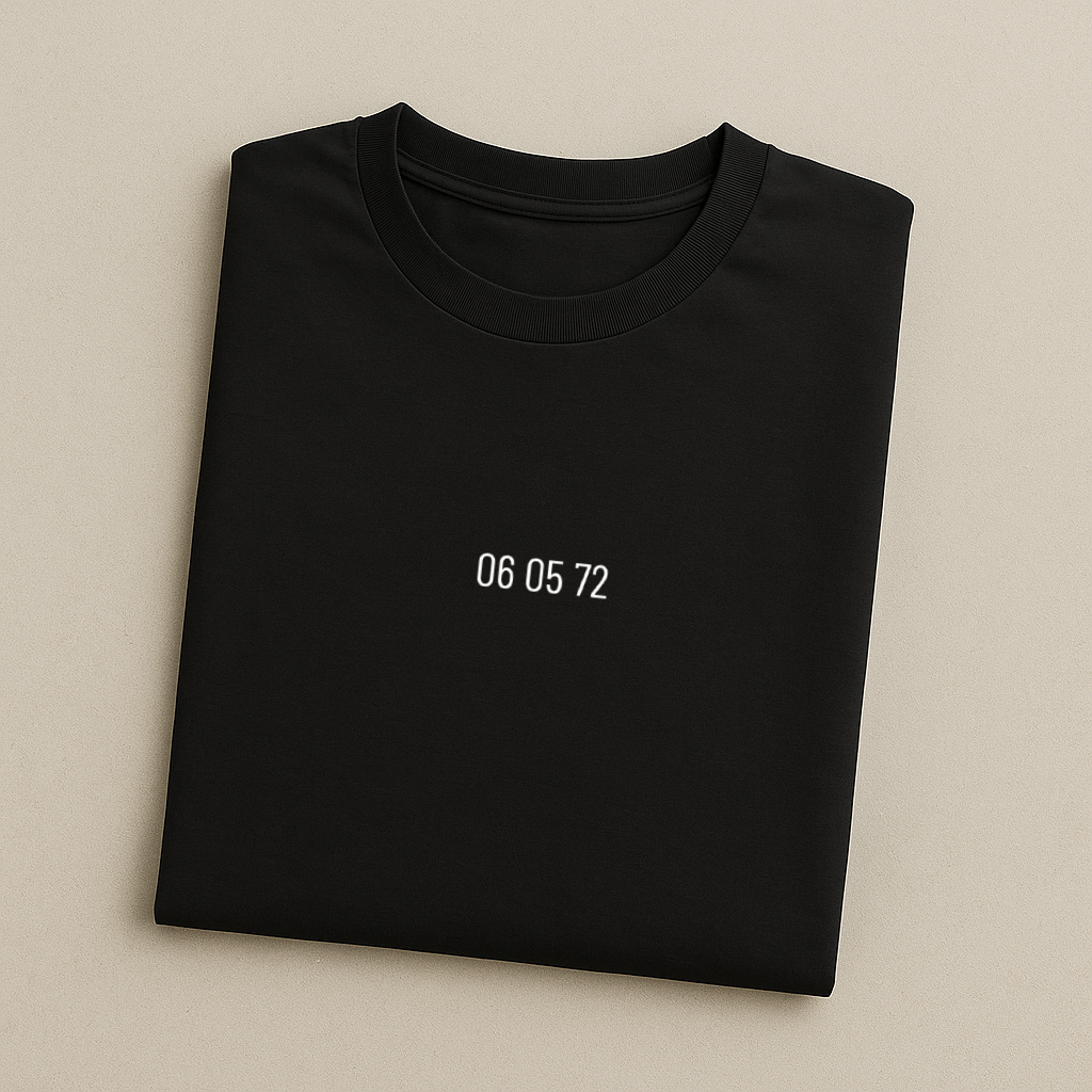 06 05 72 - Leeds T-Shirt